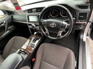 2017 Toyota Mark x