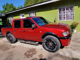 2000 Isuzu Ls for sale in Clarendon, Jamaica