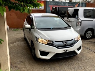 2016 Honda Fit Hybrid for sale in Kingston / St. Andrew, Jamaica