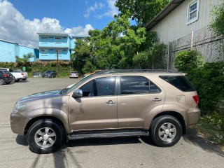 2007 Toyota Fortuner