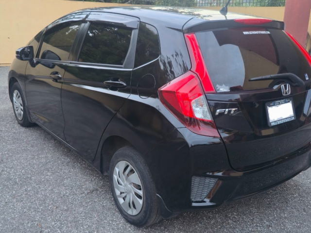 2017 Honda Fit for sale in Kingston / St. Andrew, Jamaica