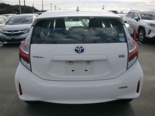 2017 Toyota Aqua for sale in Kingston / St. Andrew, Jamaica