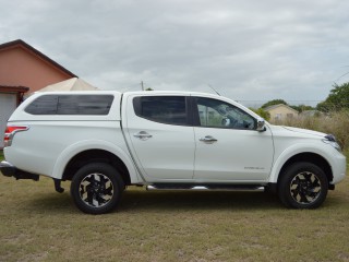 2017 Mitsubishi L200 Barbarian for sale in Kingston / St. Andrew, Jamaica