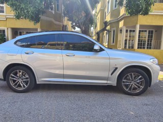 2021 BMW X4