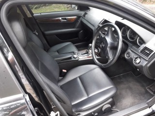 2009 Mercedes Benz Kompressor for sale in St. Catherine, Jamaica