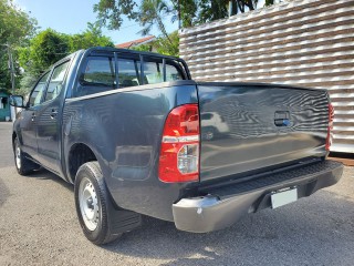 2013 Toyota HILUX
$2,490,000