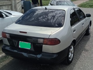 1995 Nissan Sunny