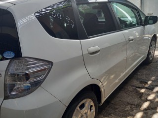 2011 Honda Fit for sale in Kingston / St. Andrew, Jamaica