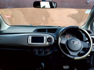 2013 Toyota Vitz