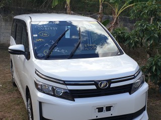 2016 Toyota Voxy for sale in St. James, Jamaica