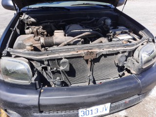 2003 Toyota Tundra
$1,400,000