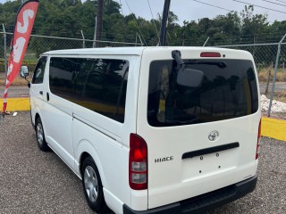 2017 Toyota HIACE