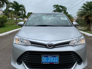 2017 Toyota Corolla axio