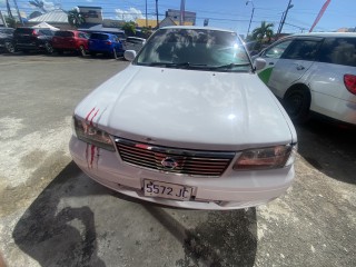 2004 Nissan Sunny