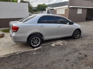 2010 Toyota Corolla Axio