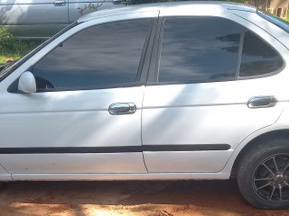 2001 Nissan Sunny