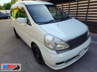 2001 Nissan SERENA