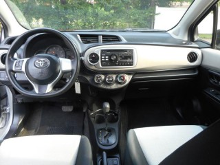 2013 Toyota yaris for sale in Outside Jamaica, Jamaica