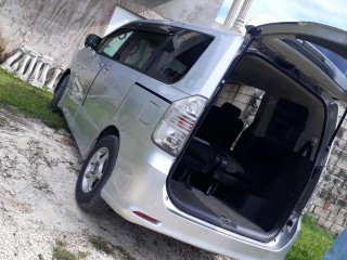 2009 Toyota Voxy for sale in Westmoreland, Jamaica