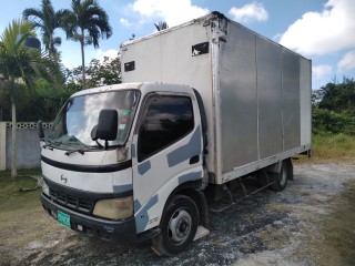 2004 Hino Dutro for sale in Manchester, Jamaica