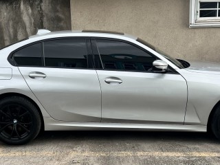 2020 BMW 330i