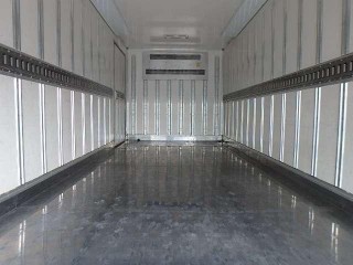 2006 Isuzu EFL FREEZER TRUCK for sale in St. Thomas, Jamaica