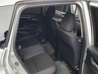 2014 Honda Fit
$1,450,000