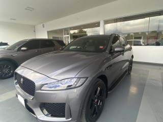 2020 Jaguar F Pace Checkered Flag Edition