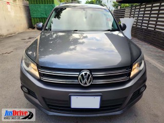 2014 Volkswagen TIGUAN