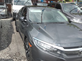 2018 Honda Civic touring for sale in Kingston / St. Andrew, Jamaica