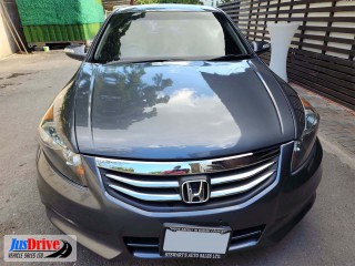 2010 Honda INSPIRE