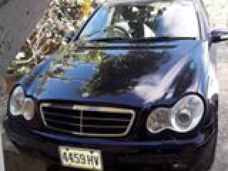 2004 Mercedes Benz sedon for sale in Kingston / St. Andrew, Jamaica