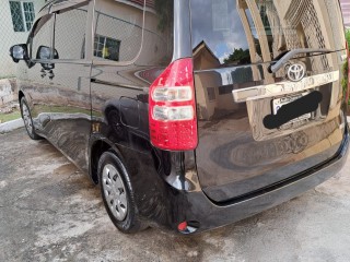 2013 Toyota Noah for sale in Kingston / St. Andrew, Jamaica