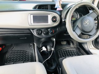 2013 Toyota Vitz