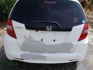 2013 Honda fit for sale in Kingston / St. Andrew, Jamaica