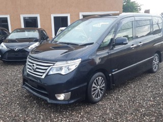 2017 Nissan Serena