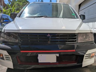 1999 Mitsubishi Space Wagon