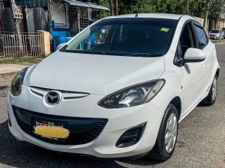 2012 Mazda Demio
$690,000