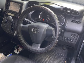 2014 Toyota Wish