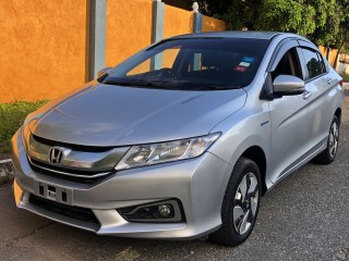 2016 Honda grace