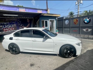 2015 BMW 320i