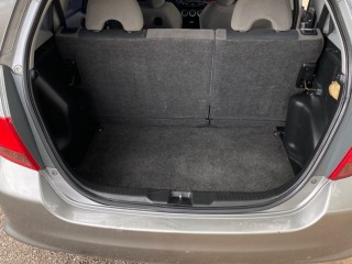 2005 Honda Fit