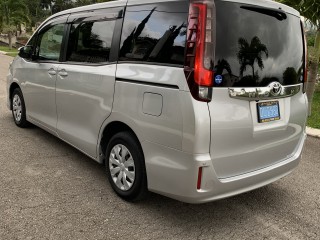 2016 Toyota Noah for sale in Manchester, Jamaica