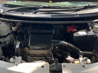 2012 Toyota Belta
$890,000