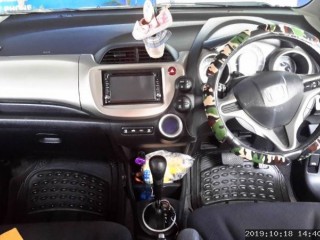 2013 Honda Fit Hybrid for sale in Kingston / St. Andrew, Jamaica