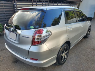 2014 Honda FIT SHUTTLE 
$990,000