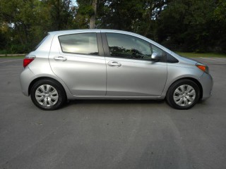 2013 Toyota yaris for sale in Outside Jamaica, Jamaica