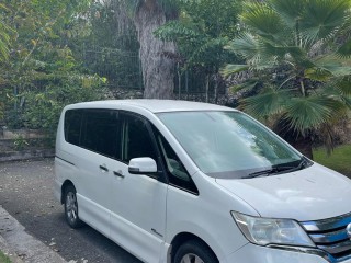2013 Nissan Serena Hybrid for sale in Kingston / St. Andrew, Jamaica