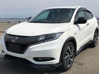 2017 Honda Vezel Hybrid RS