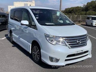 2014 Nissan Serena Hybrid Highway Star